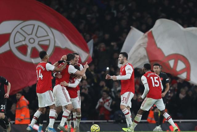  法甲金靴争夺白热化 拉卡泽特紧追姆巴佩  