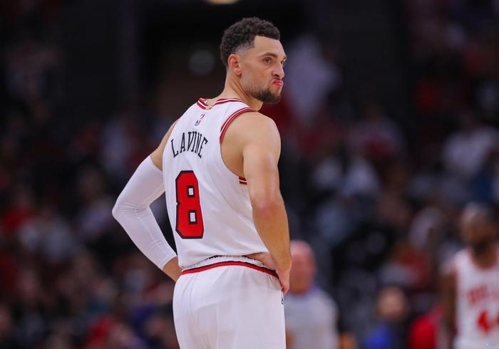  公牛拉文公开指责管理层，更衣室矛盾持续发酵  